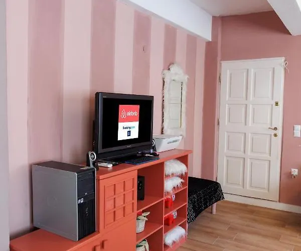 아파트 Katrin's House With Private Parking *