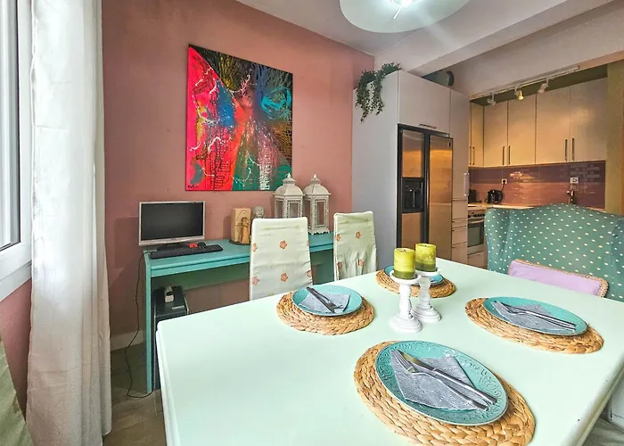 Katrin's House With Private Parking * 테살로니키