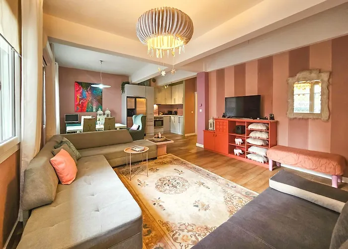 아파트 Katrin's House With Private Parking 테살로니키