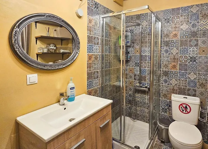 Katrin's House With Private Parking Apartamento *