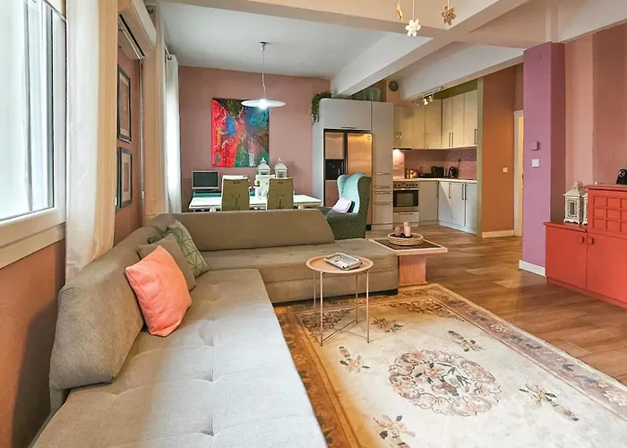 Apartamento Katrin's House With Private Parking