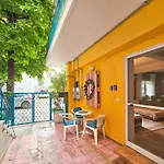 Katrin's House With Private Parking * 塞萨洛尼基