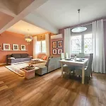 Katrin's House With Private Parking 塞萨洛尼基