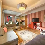 Katrin's House With Private Parking