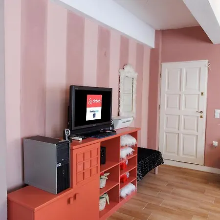 Апартаменты Katrin's House With Private Parking *