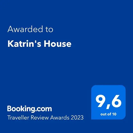 Katrin's House With Private Parking Апартаменты *