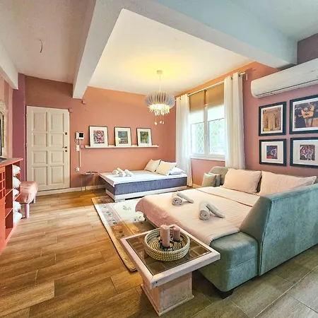 Katrin's House With Private Parking * Салоники