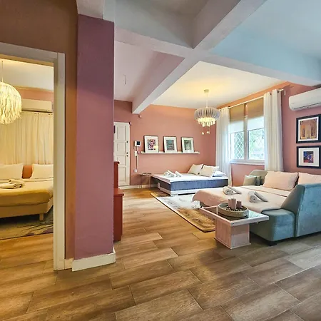 Katrin's House With Private Parking *