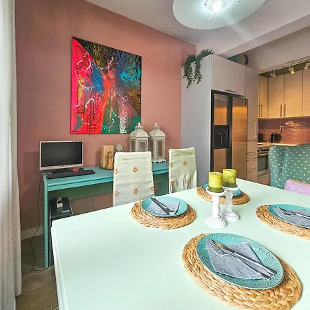 Katrin's House With Private Parking * Салоники