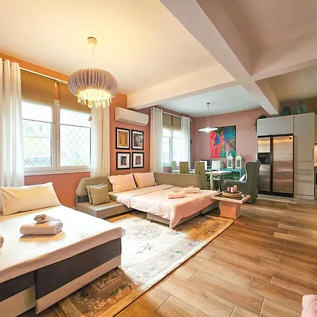 Апартаменты Katrin's House With Private Parking *