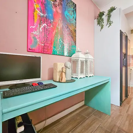 Апартаменты Katrin's House With Private Parking Салоники
