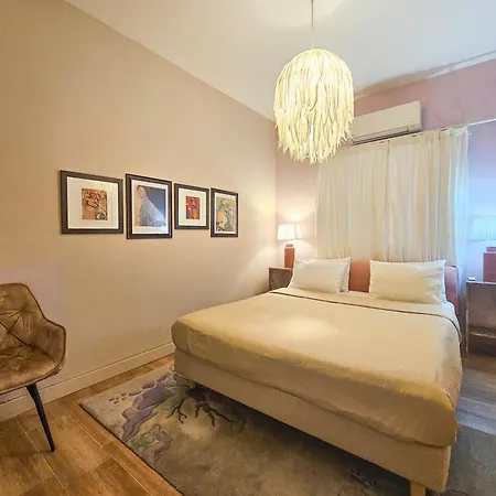 Katrin's House With Private Parking Апартаменты *